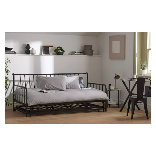 Kanso Metal Guest Bed with Trundle - Black | space-saving guest bed