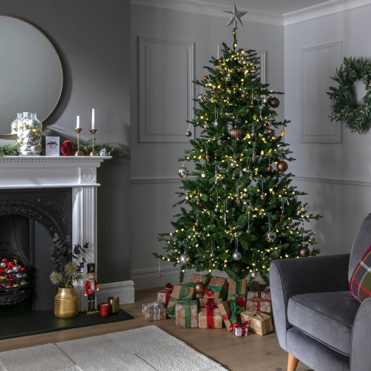 Habitat 7ft Pre lit Dewdrop Mixed Tipped Christmas Tree ( B Grade 37130 )