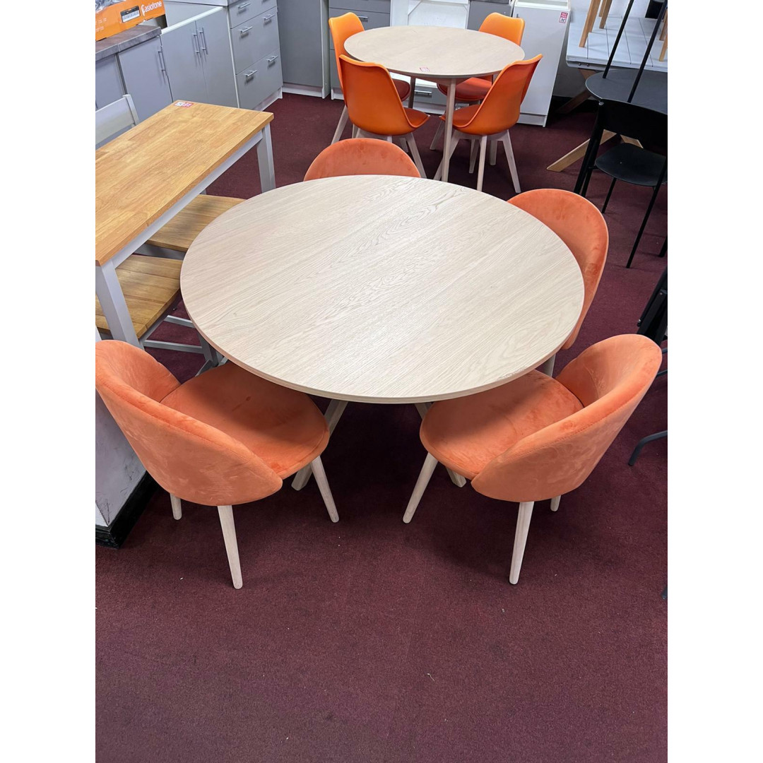 Austin Oak Round 4 Seater Dining Table & Imogen 4 Orange Chairs
